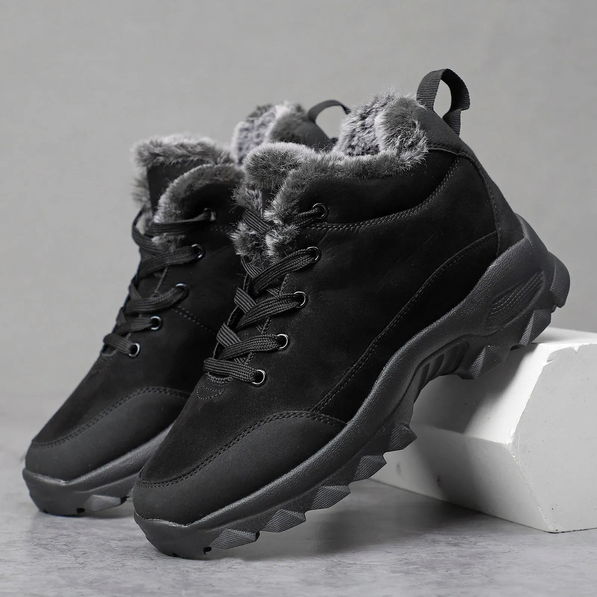 Bota de Couro Inverno Forrada Lã Windbreaker