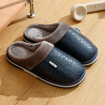 Chinelo de Couro Inverno Home