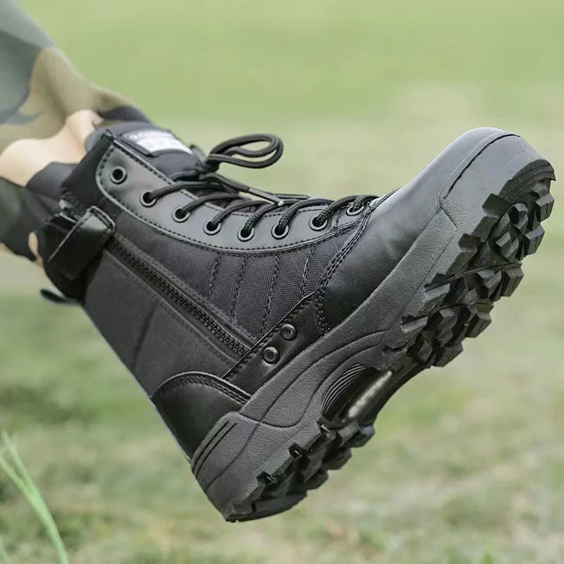 Bota Tática de Couro Forrada Inverno Militar Smooth