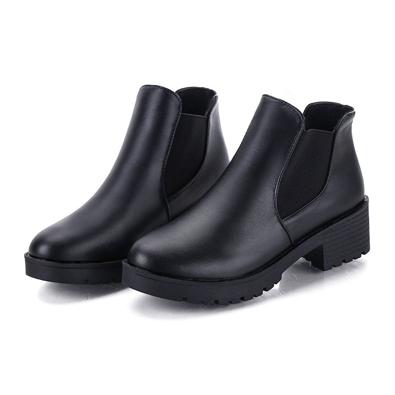 Bota Cano Baixo de Couro - Luxury