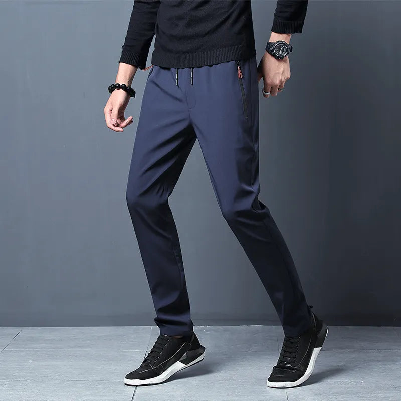 Calça Casual Slim Fit